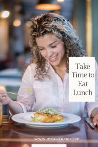 Eating healthy at the kitchen table